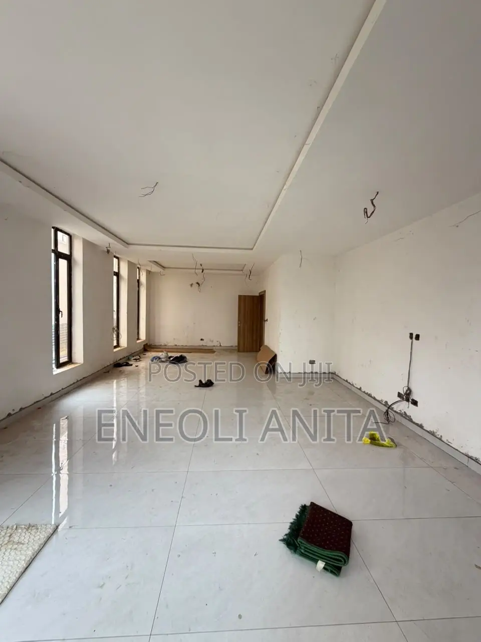 6bdrm Duplex in Mabushi for sale