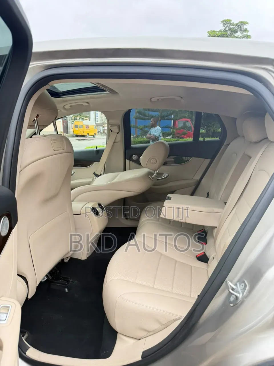 Mercedes-Benz GLC-Class 2019 Gold