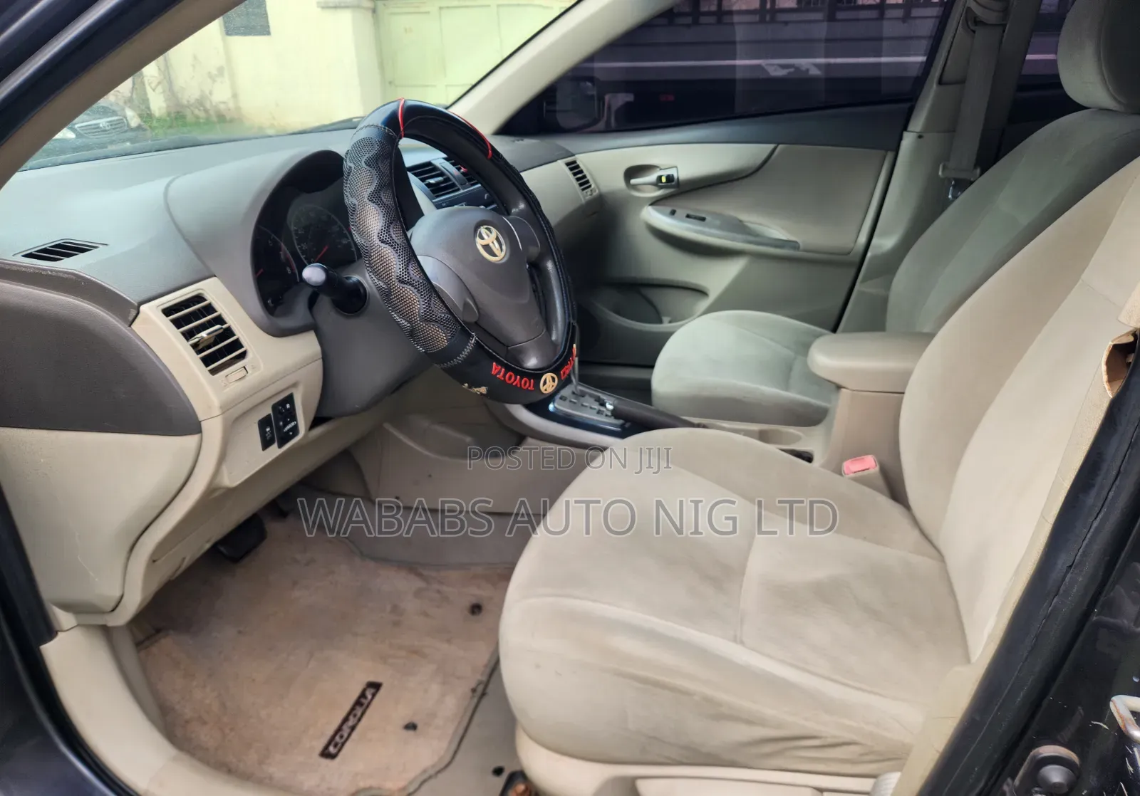 Toyota Corolla 2010 Gray