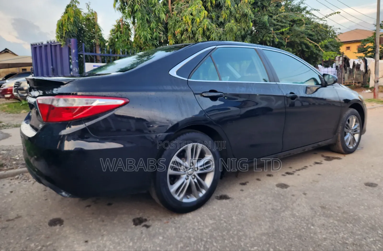 Toyota Camry 2016 Black