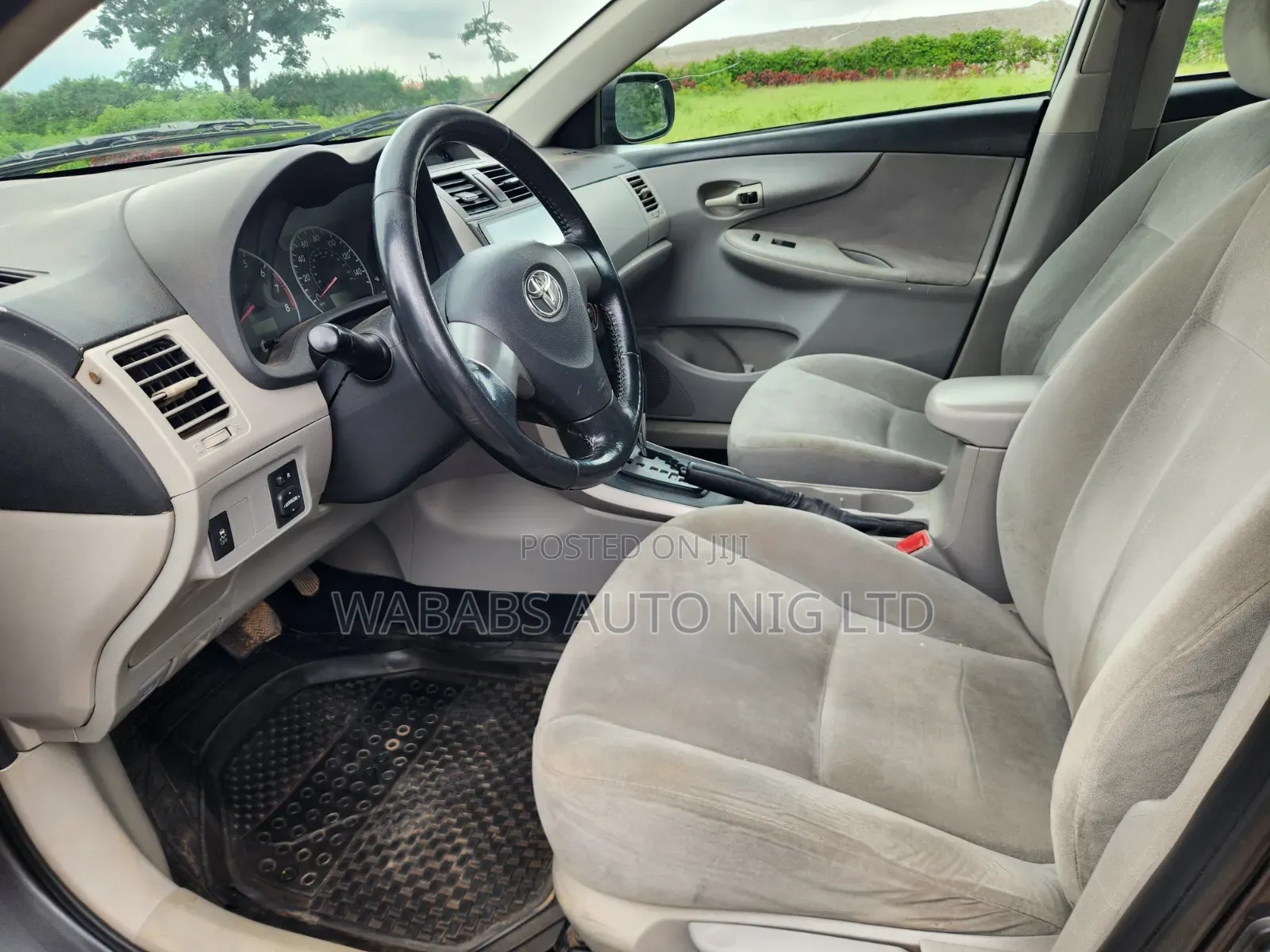 Toyota Corolla 2013 Gray