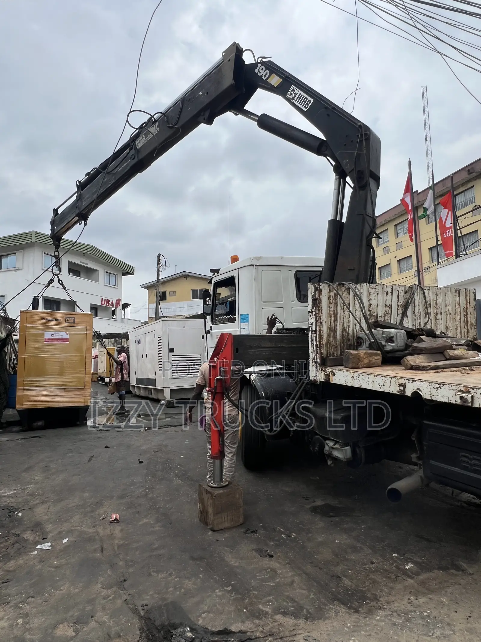 Heavy Lifting Hiab Truck Rental Services