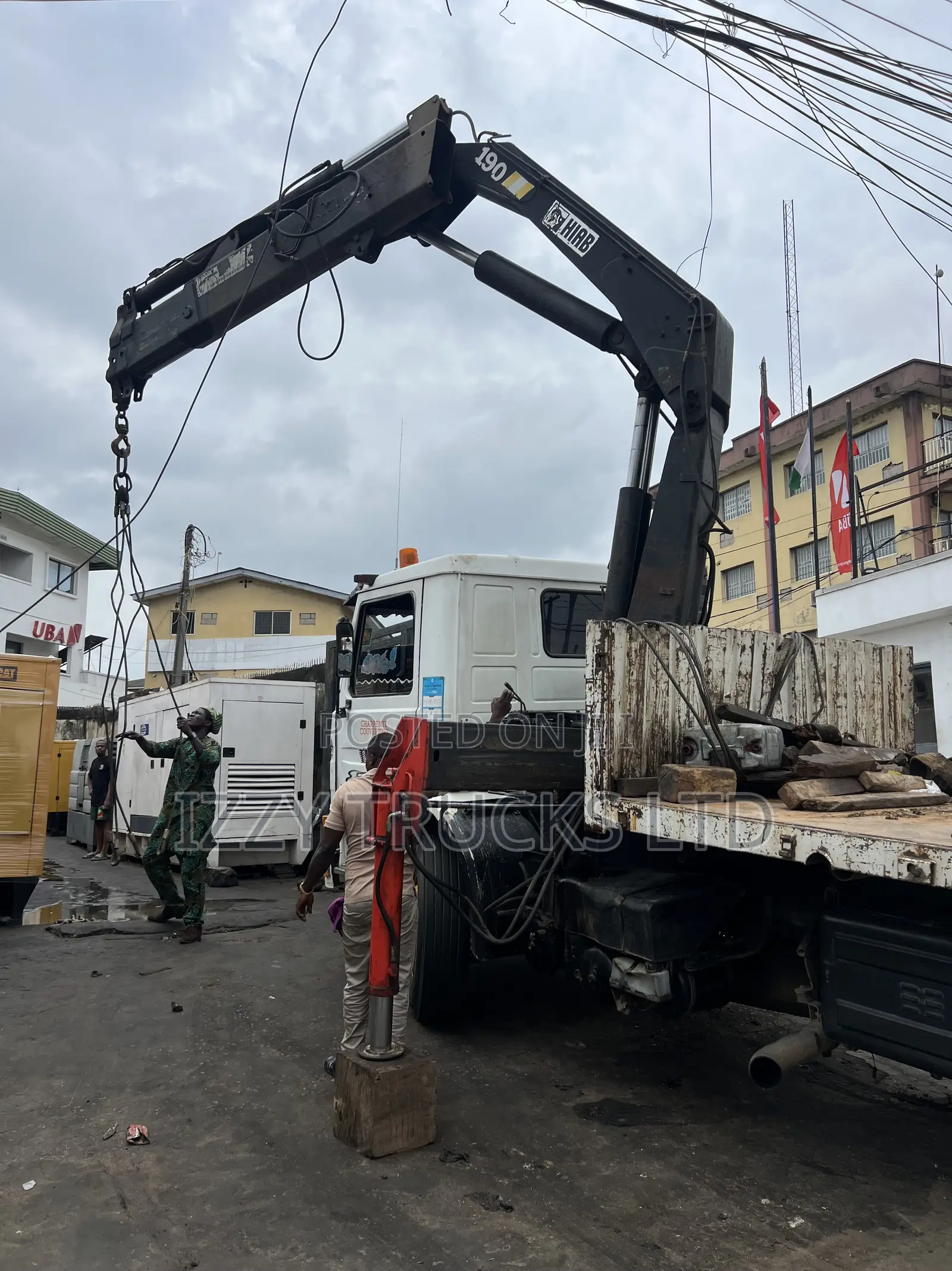 Heavy Lifting Hiab Truck Rental Services