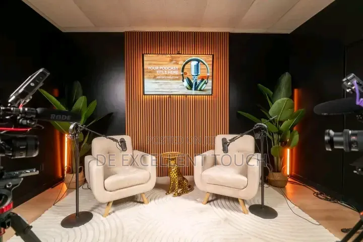 Best Studio Decorator