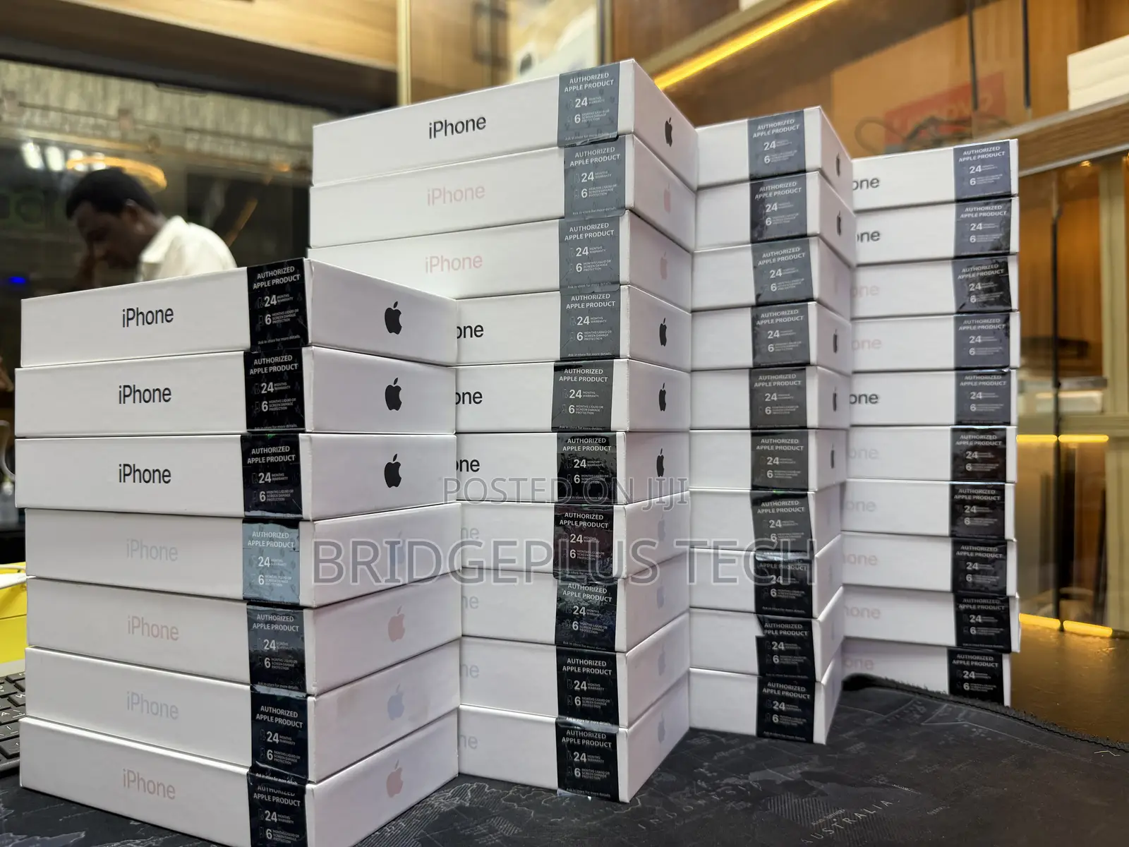 New Apple iPhone 15 128 GB Black