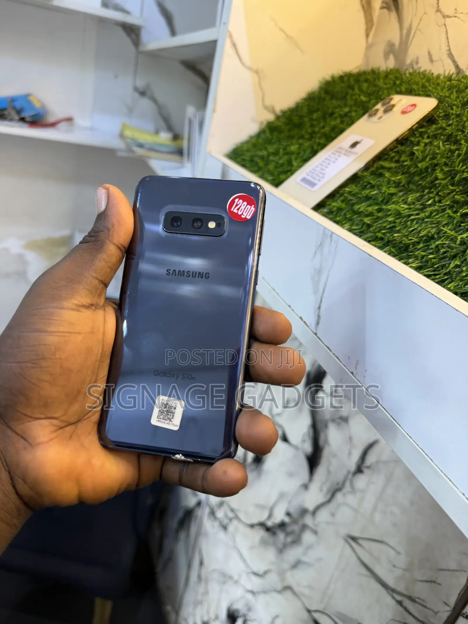 Samsung Galaxy S10e 128 GB Black