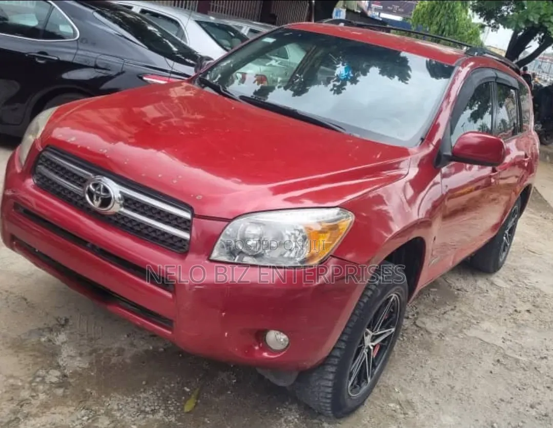 Toyota RAV4 2008 Red