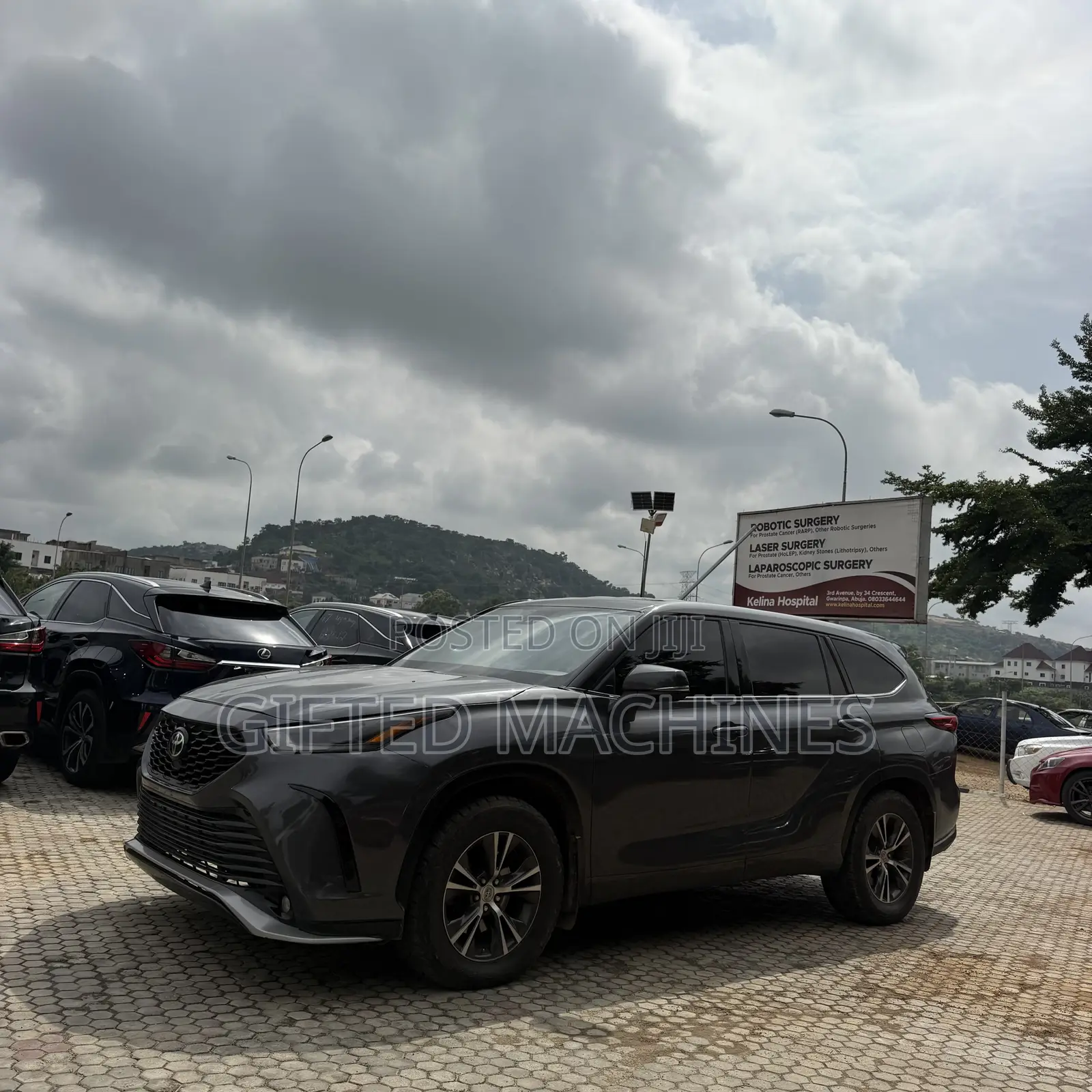 Toyota Highlander 2021 Gray