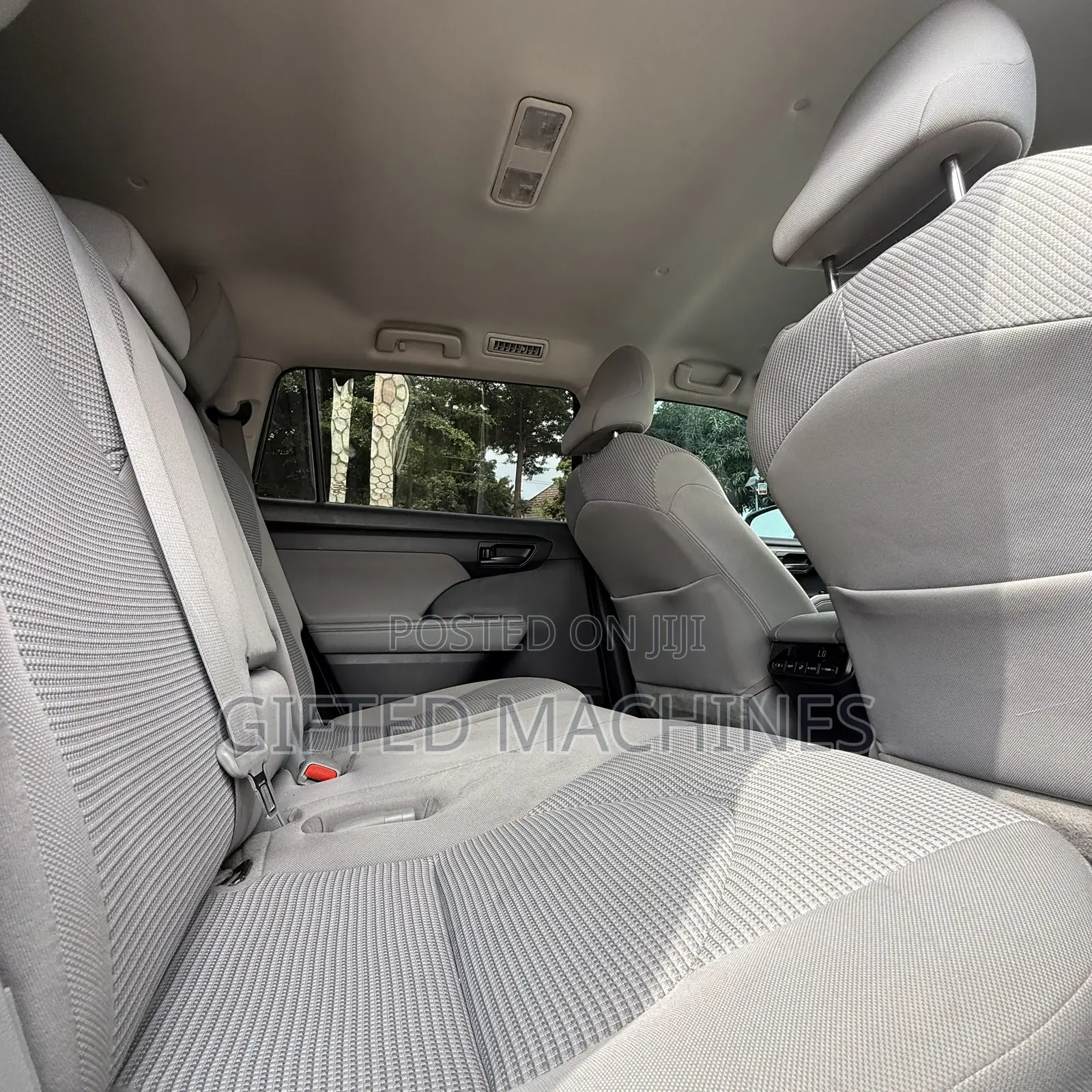 Toyota Highlander 2021 Gray
