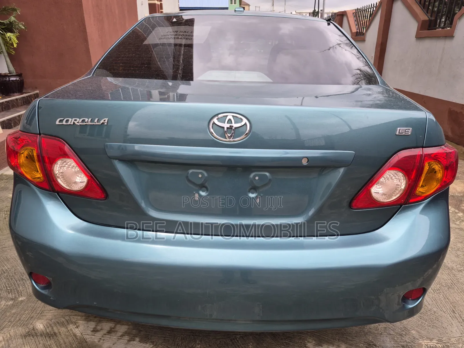 Toyota Corolla 2010 Green