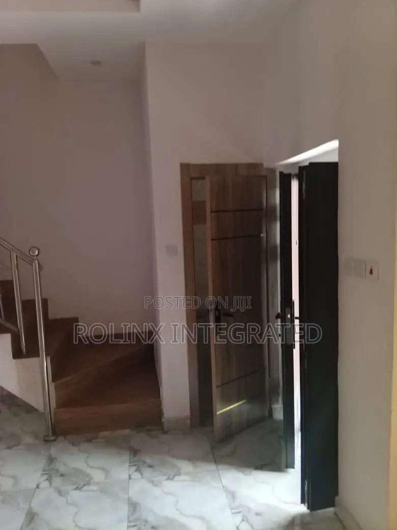 3bdrm Duplex in Cooperative Estate, Ayobo for sale