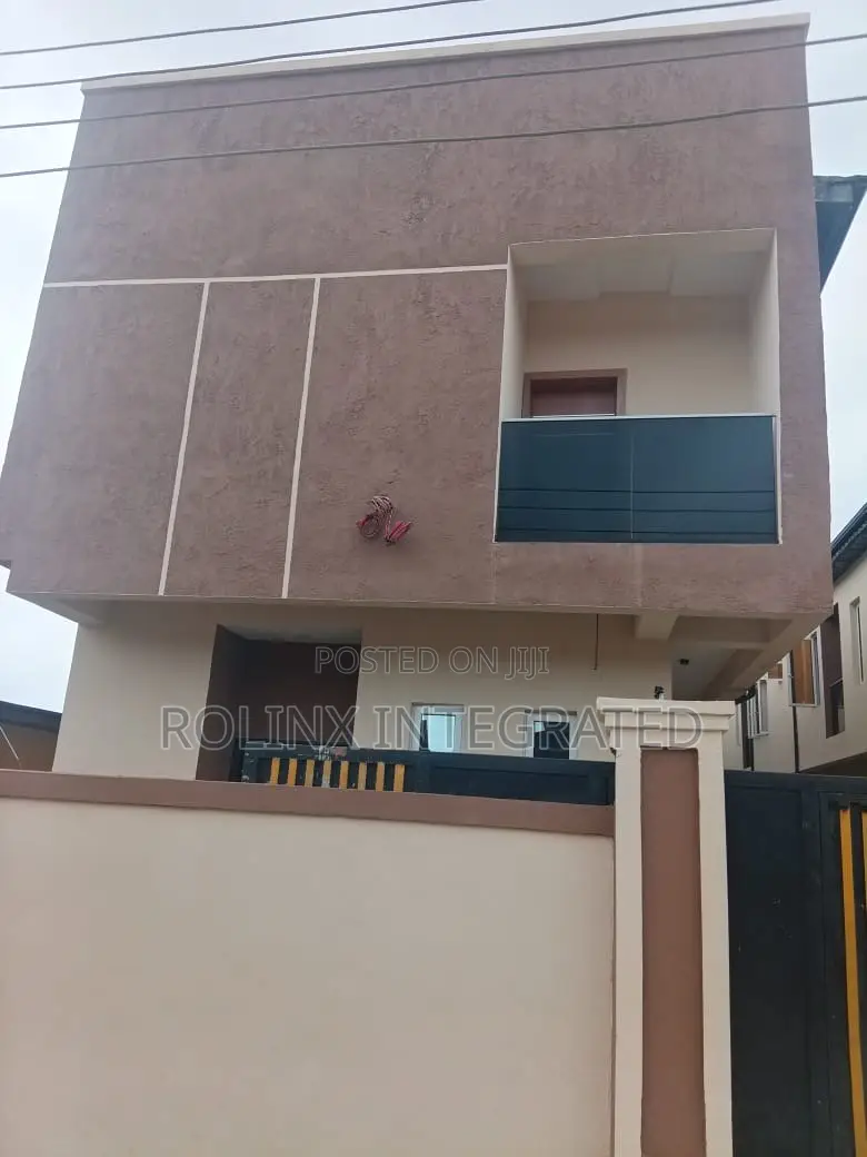 3bdrm Duplex in Cooperative Estate, Ayobo for sale