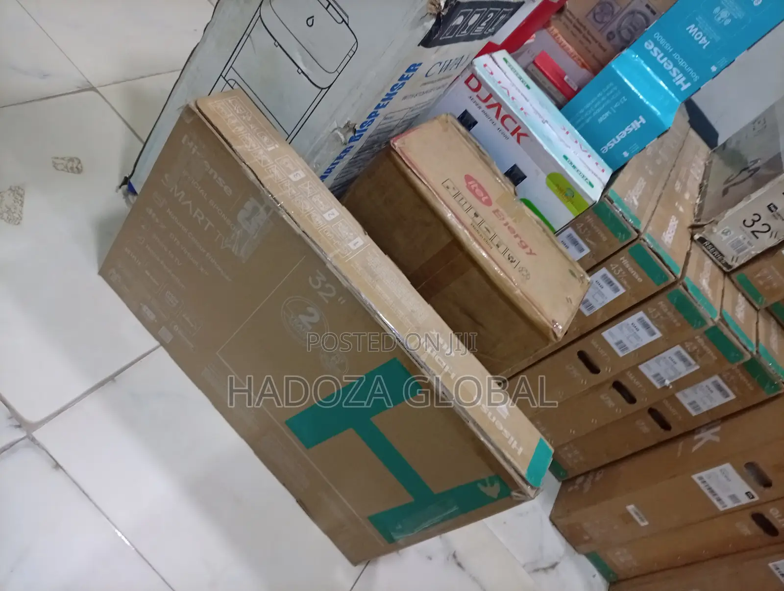 New Import Hisense 32-Inch Smart TV With Crystal Display