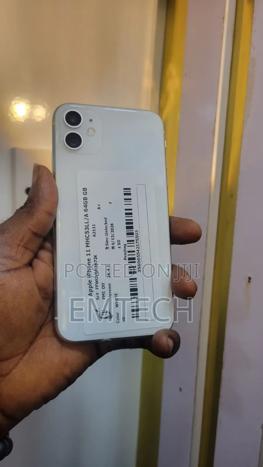 Apple iPhone 11 64 GB White