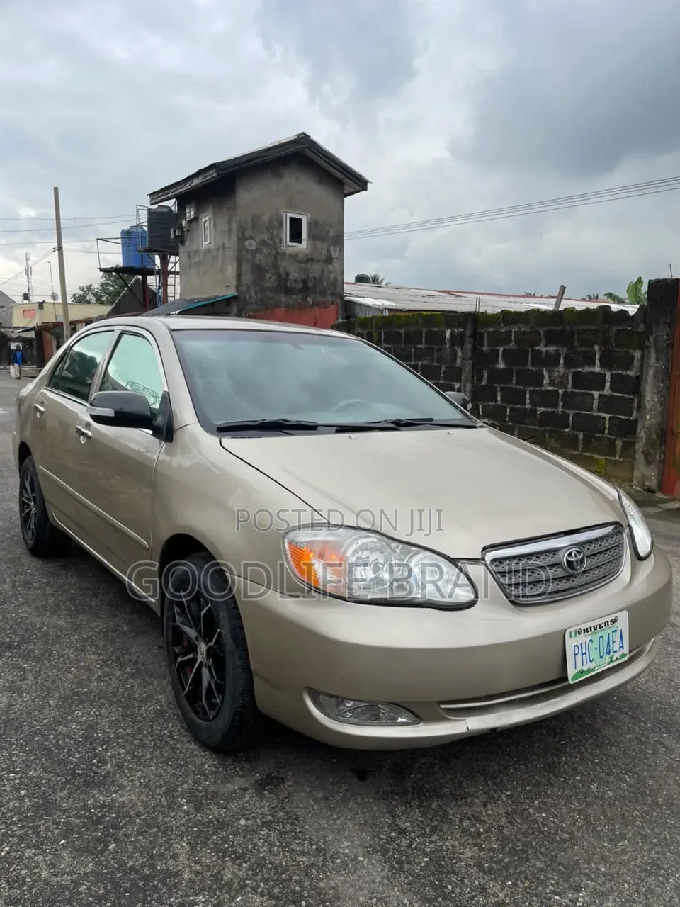 Toyota Corolla 1.6 VVT-i Luna Limousine 2007 Gold