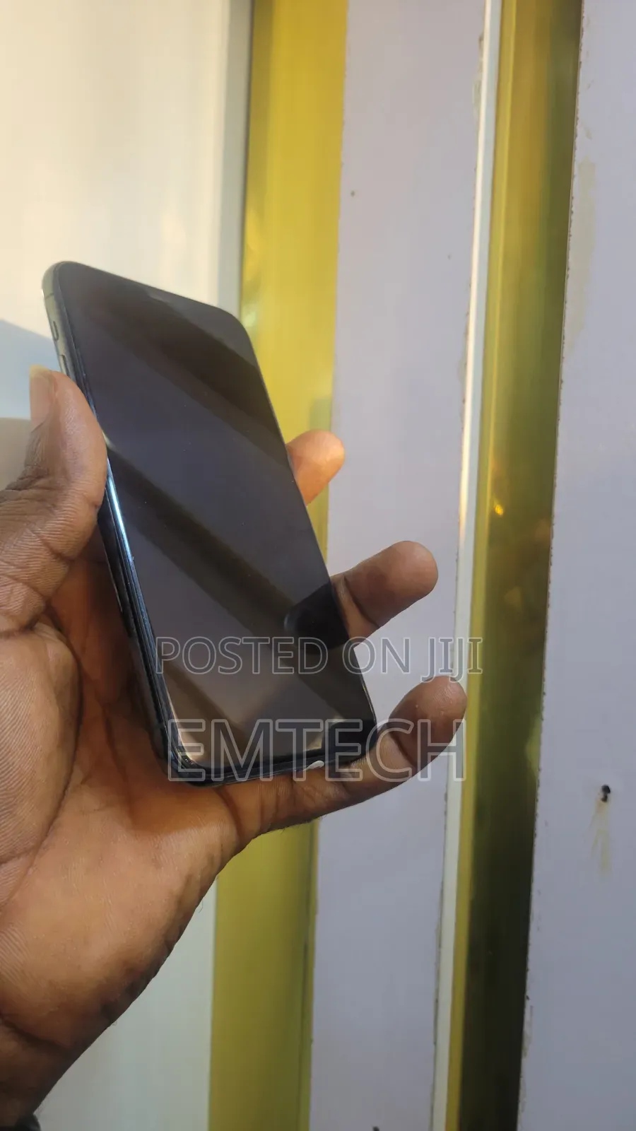 Apple iPhone 11 Pro 64 GB Gray