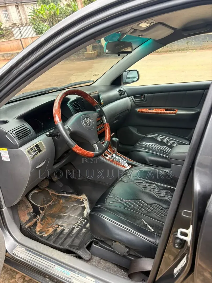 Toyota Corolla 2007 Black