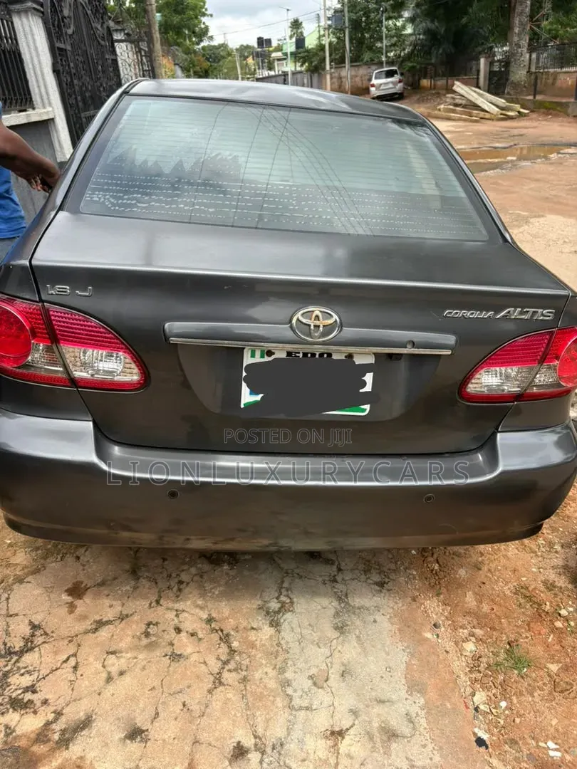 Toyota Corolla 2007 Black