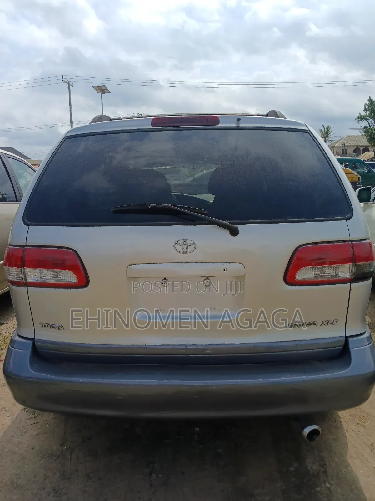 Toyota Sienna 2002 Gold
