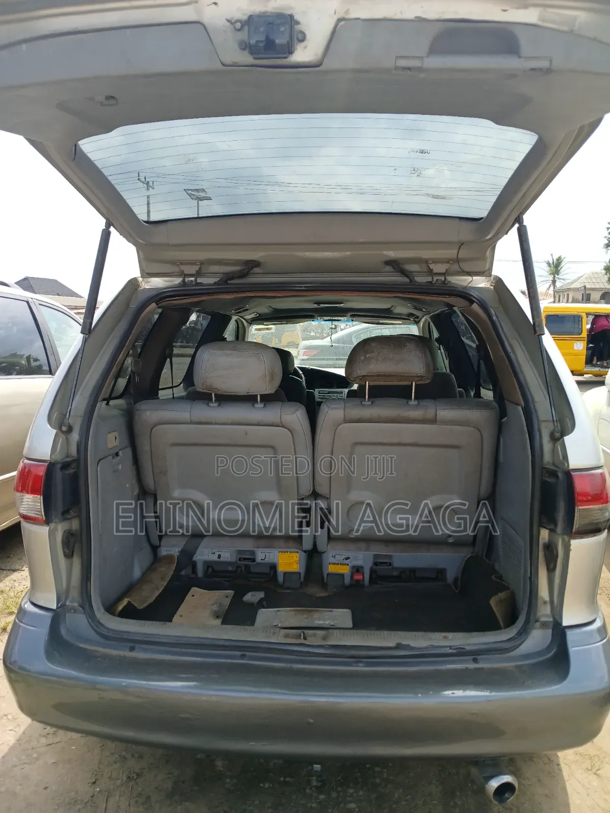Toyota Sienna 2002 Gold