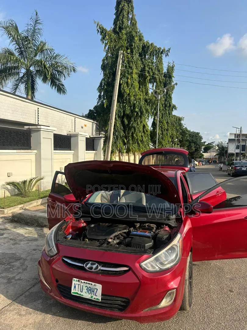 Hyundai Accent 2014 Red