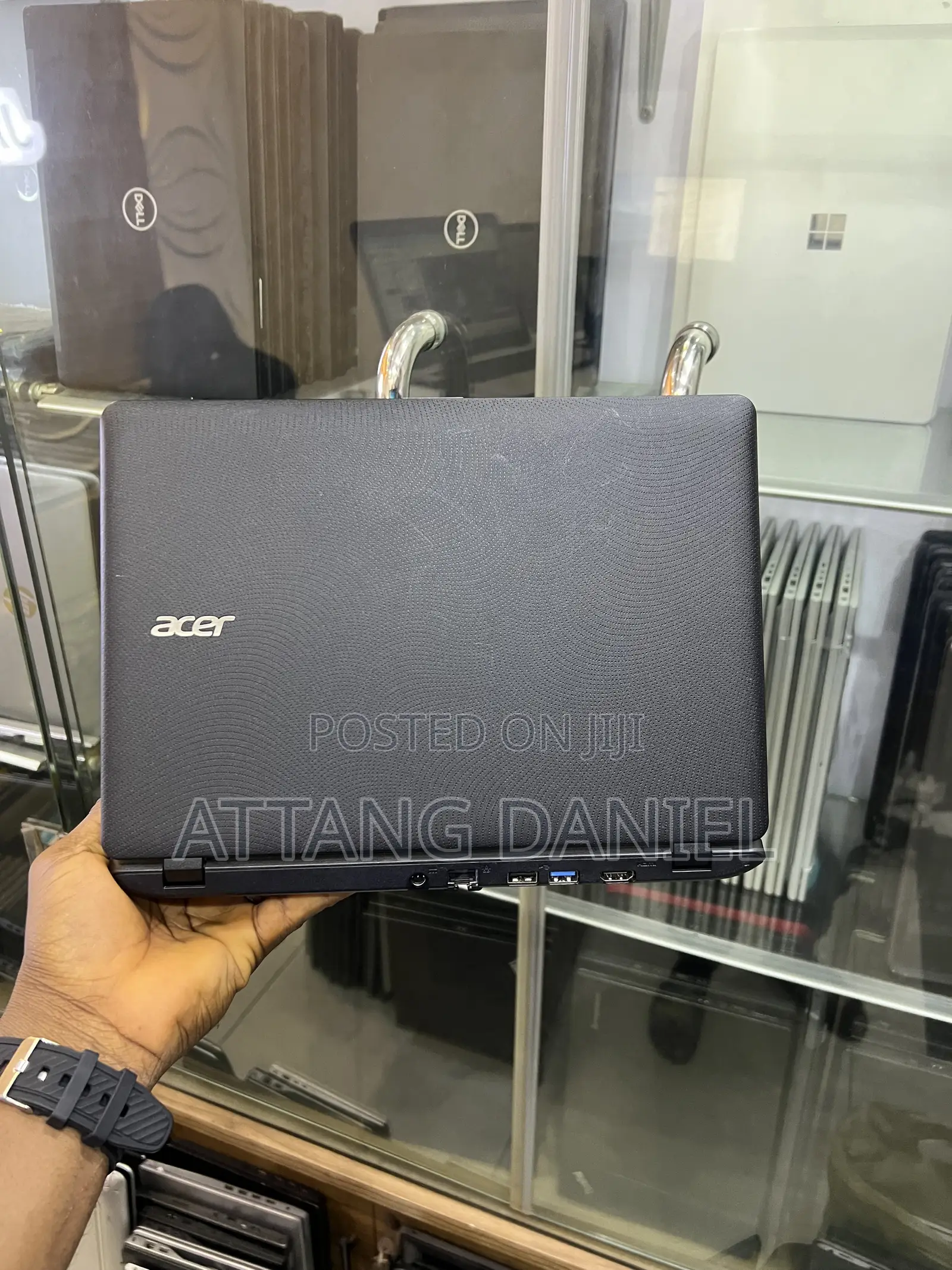 Laptop Acer Aspire ES1-131 2GB Intel eMMC 32GB