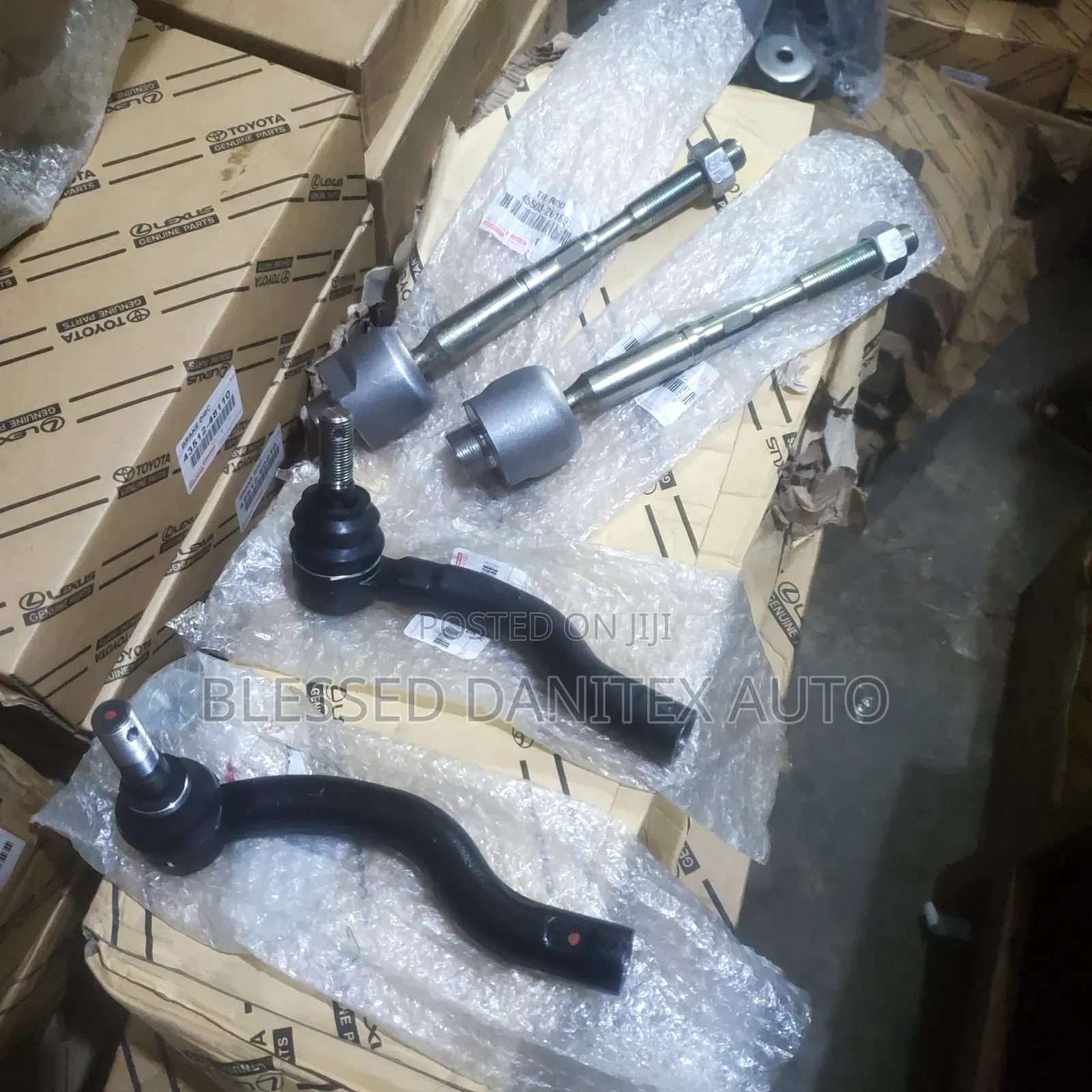 Complete Tie-Rod of Toyota Haice 2020 to 2024