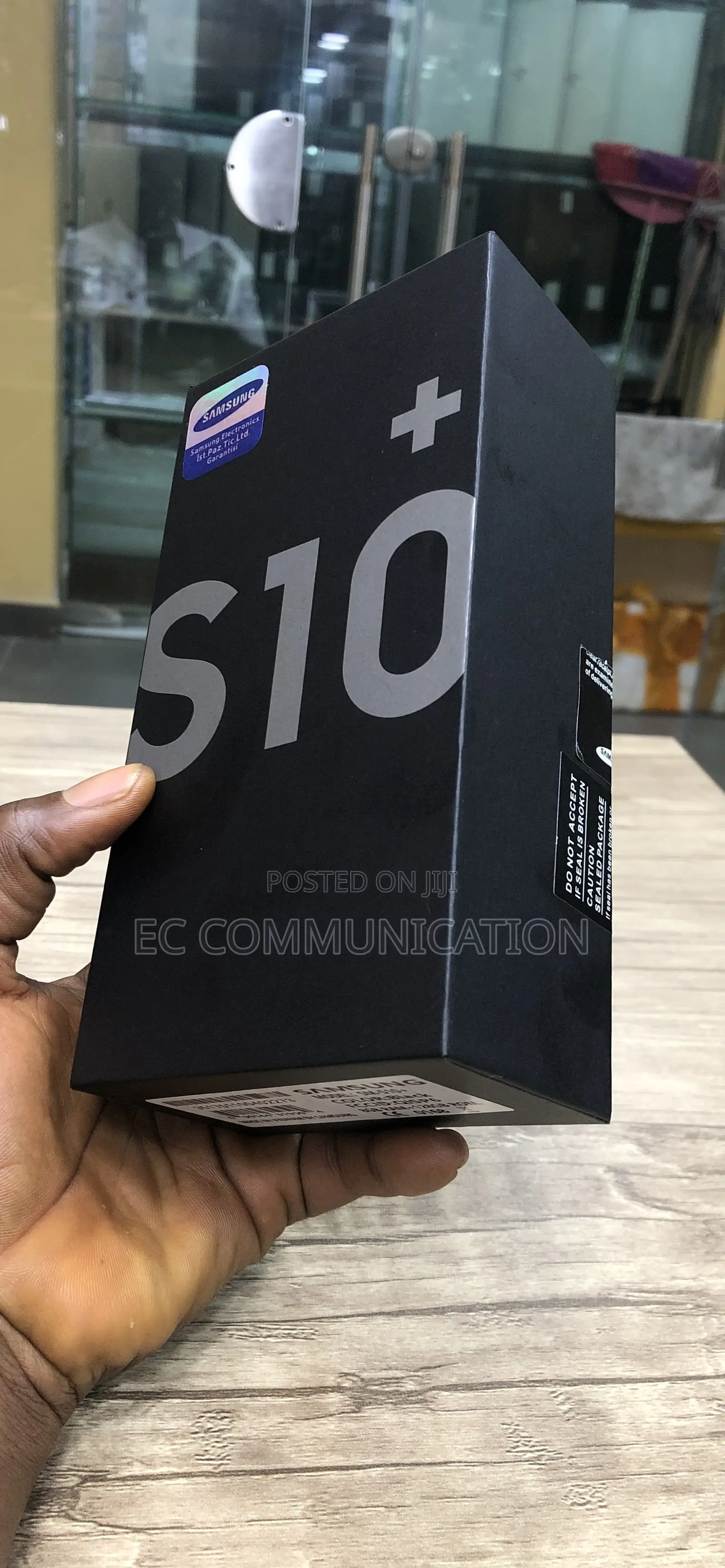 New Samsung Galaxy S10 Plus 128 GB Black