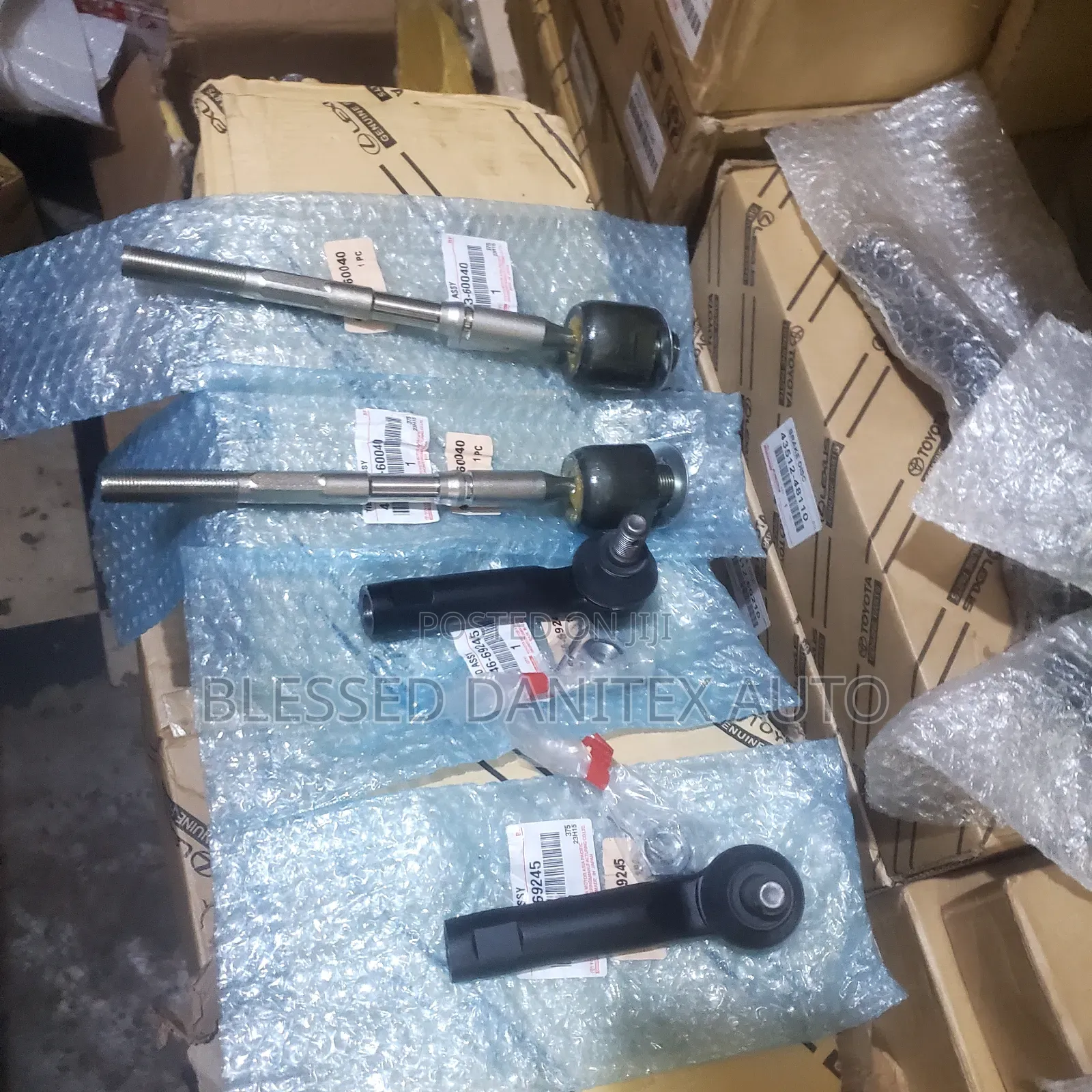 Complete Tie-Rod of Toyota Prado, 4Runner and Fj Cruiser 2010 to 2018