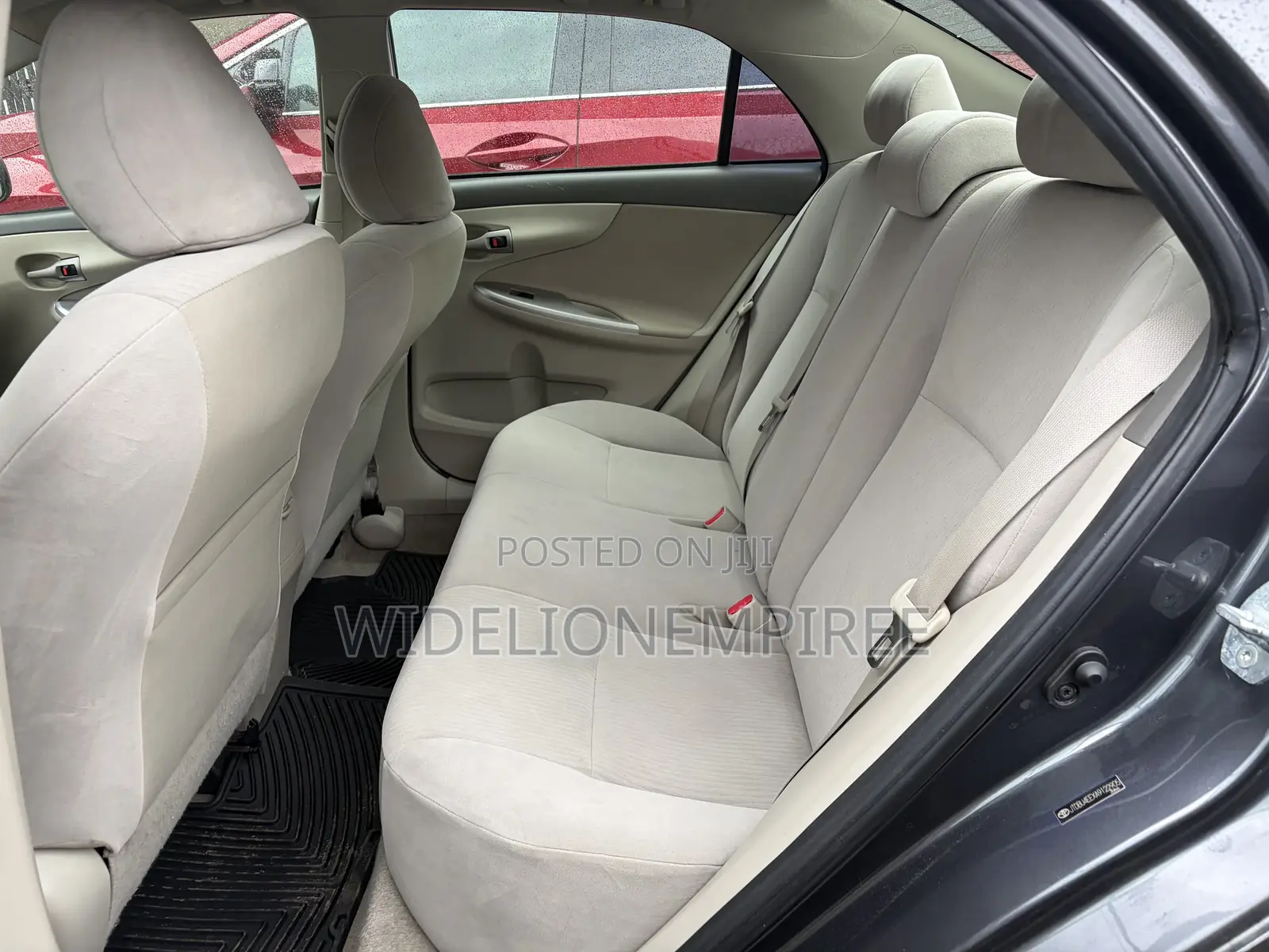Toyota Corolla LE 4dr Sedan (1.8L 4cyl 4A) 2011 Brown