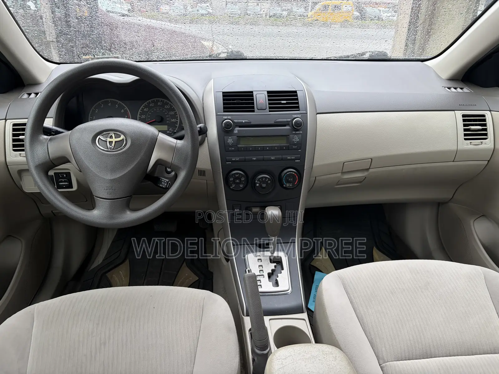 Toyota Corolla LE 4dr Sedan (1.8L 4cyl 4A) 2011 Brown