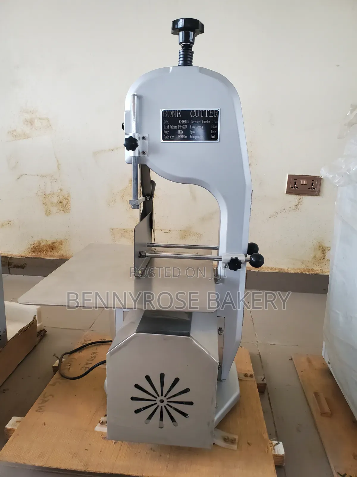 Bone Cutting Saw