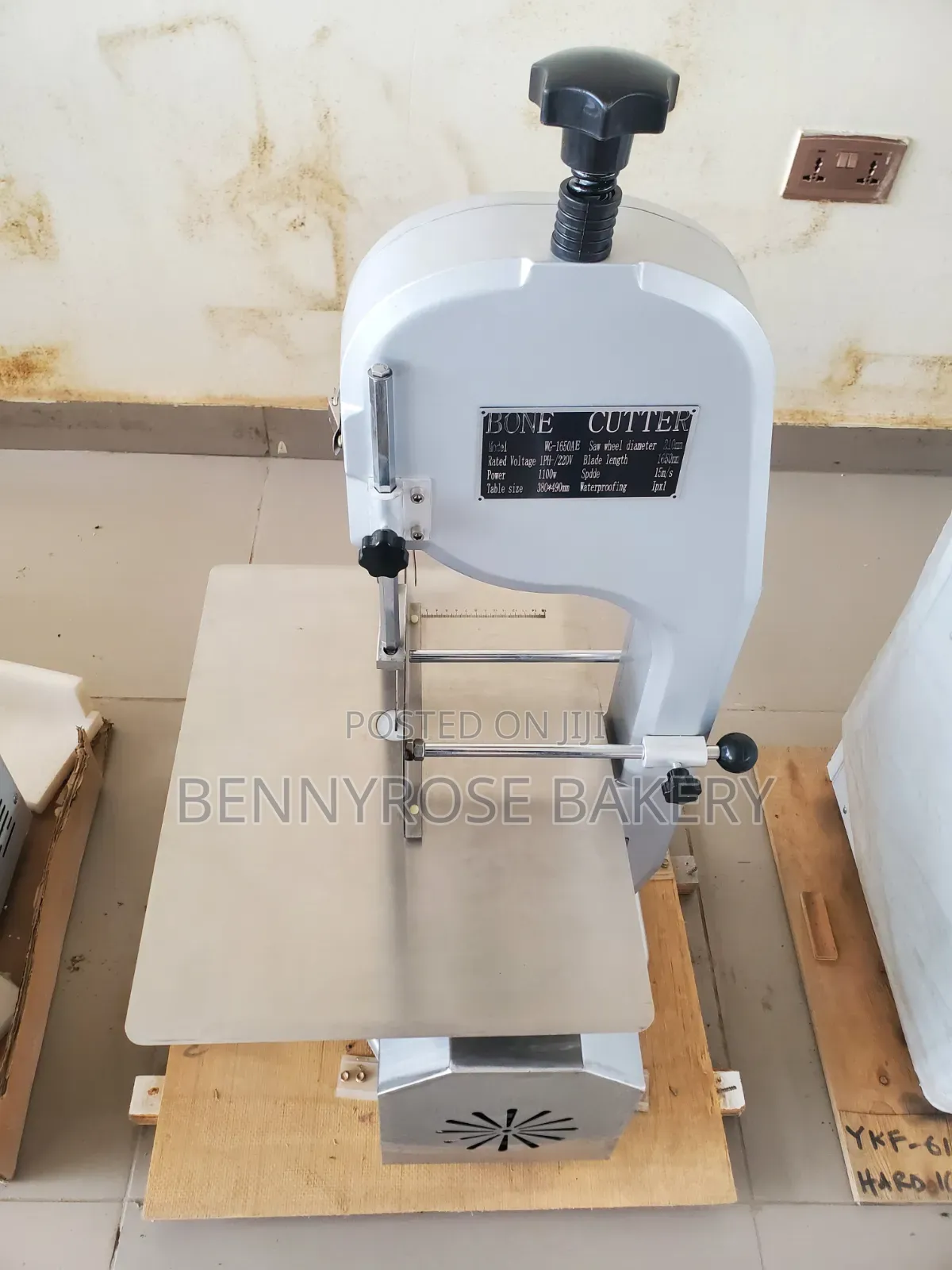 Bone Cutting Saw
