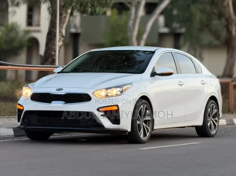 Kia Forte 2020 White
