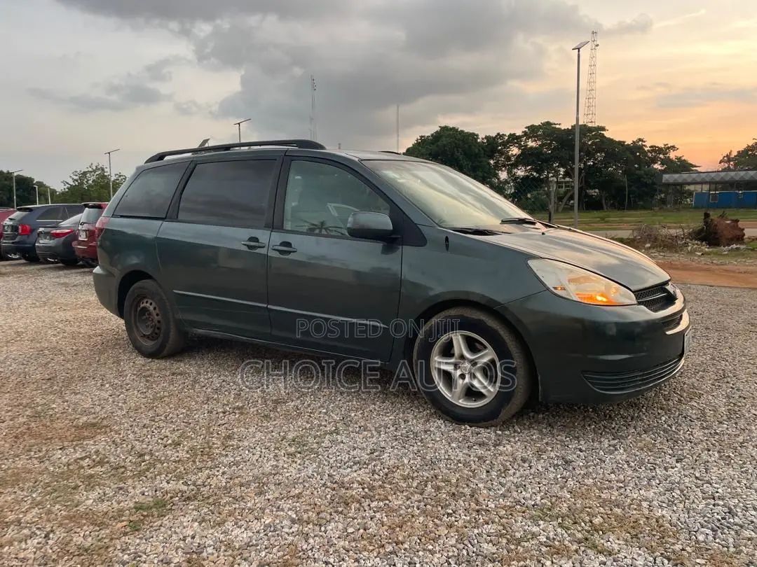 Toyota Sienna 2006 Green