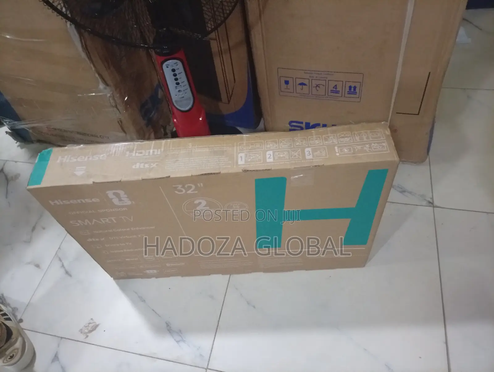 Hisense 32" Smart Television With Bluetooth Connectivity