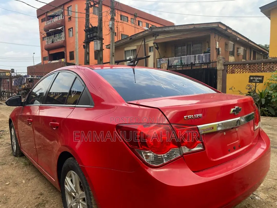 Chevrolet Cruze 2014 Red