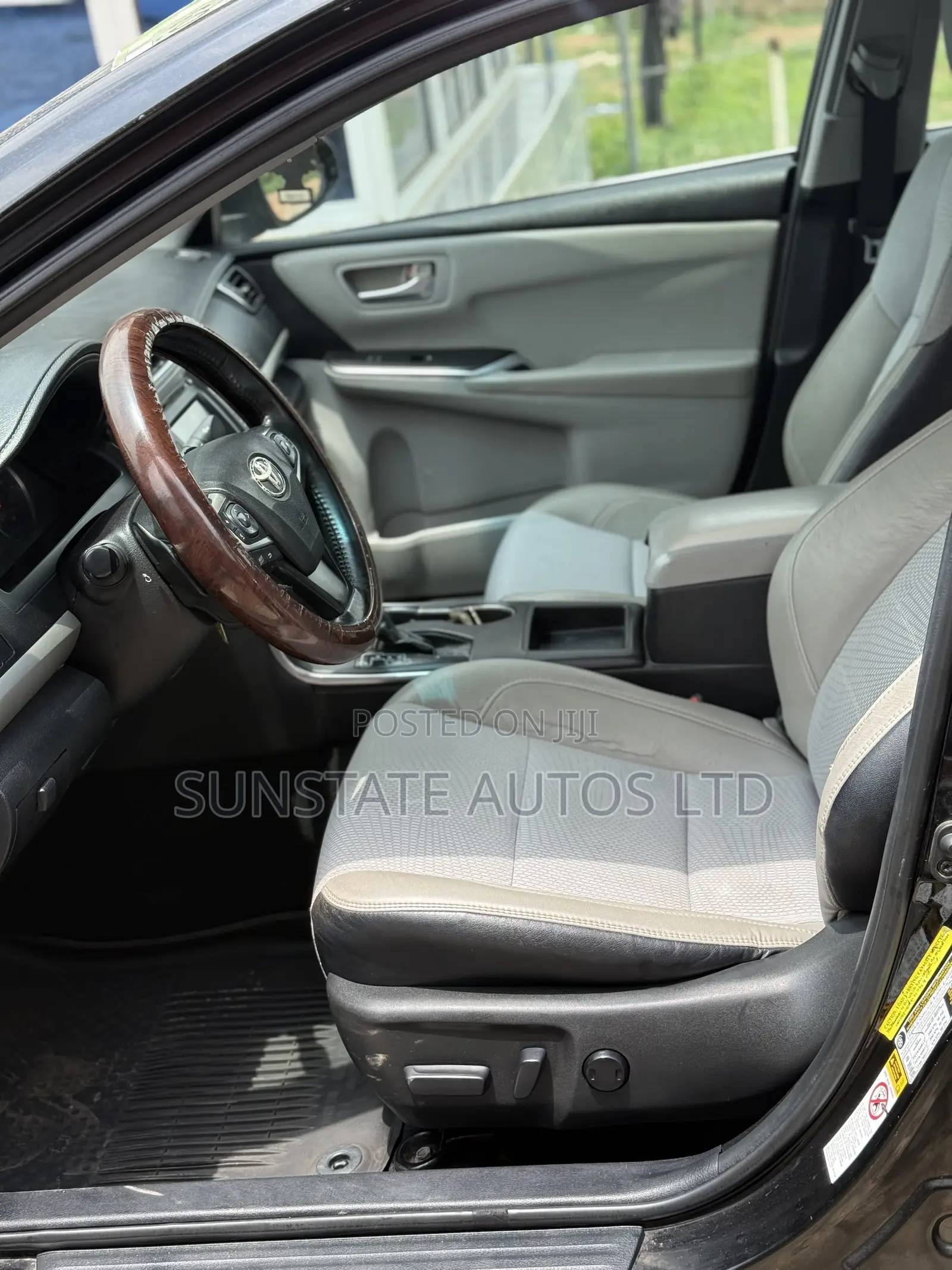 Toyota Camry 2016 Black