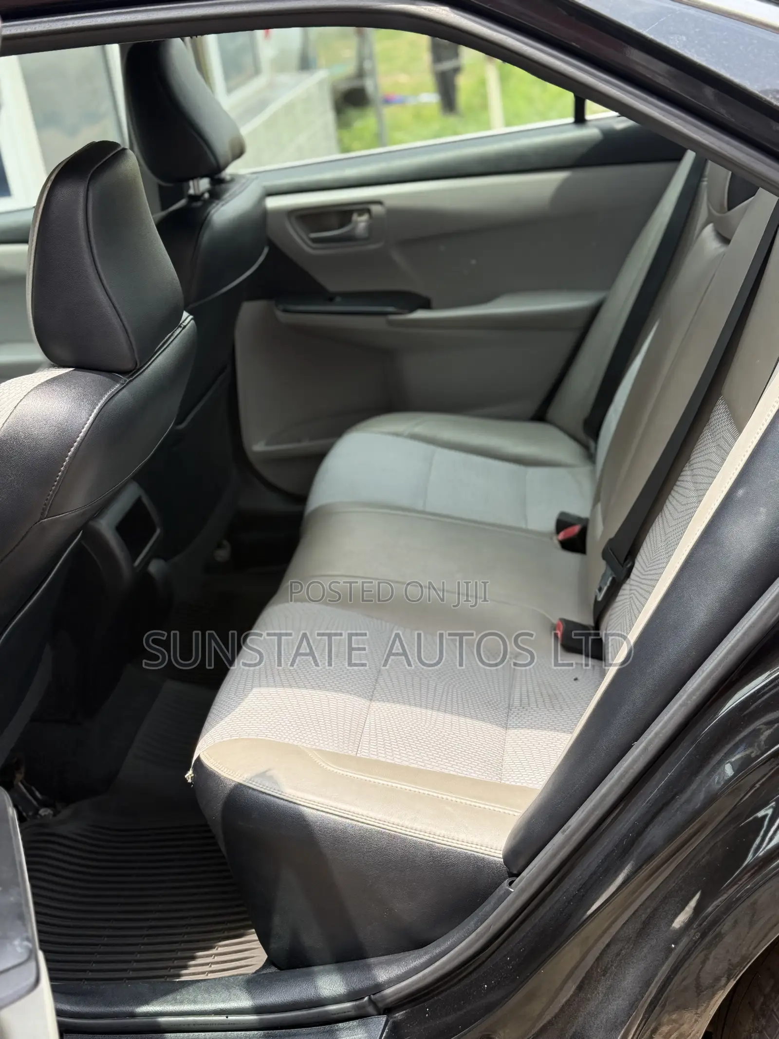 Toyota Camry 2016 Black