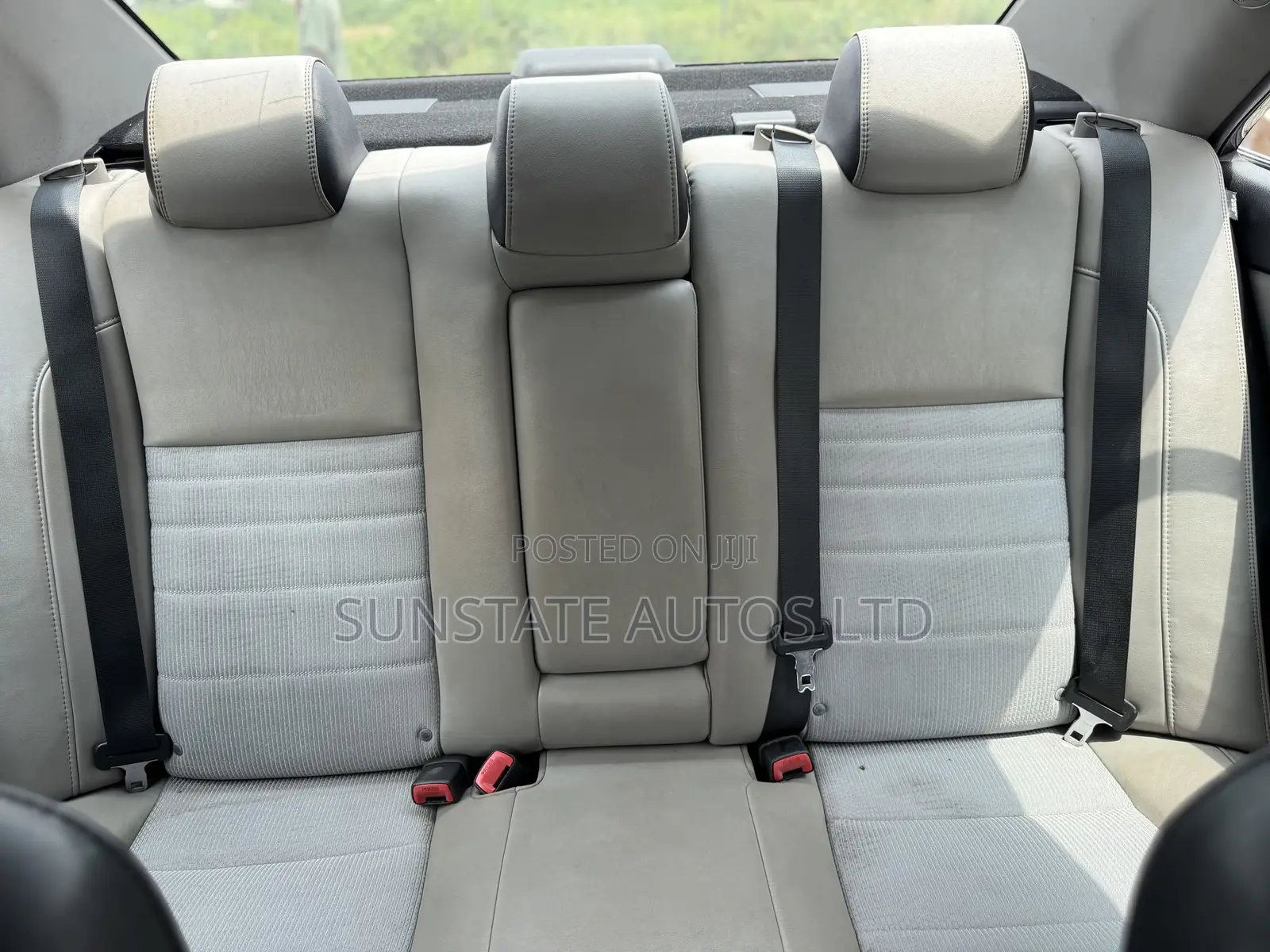 Toyota Camry 2016 Black