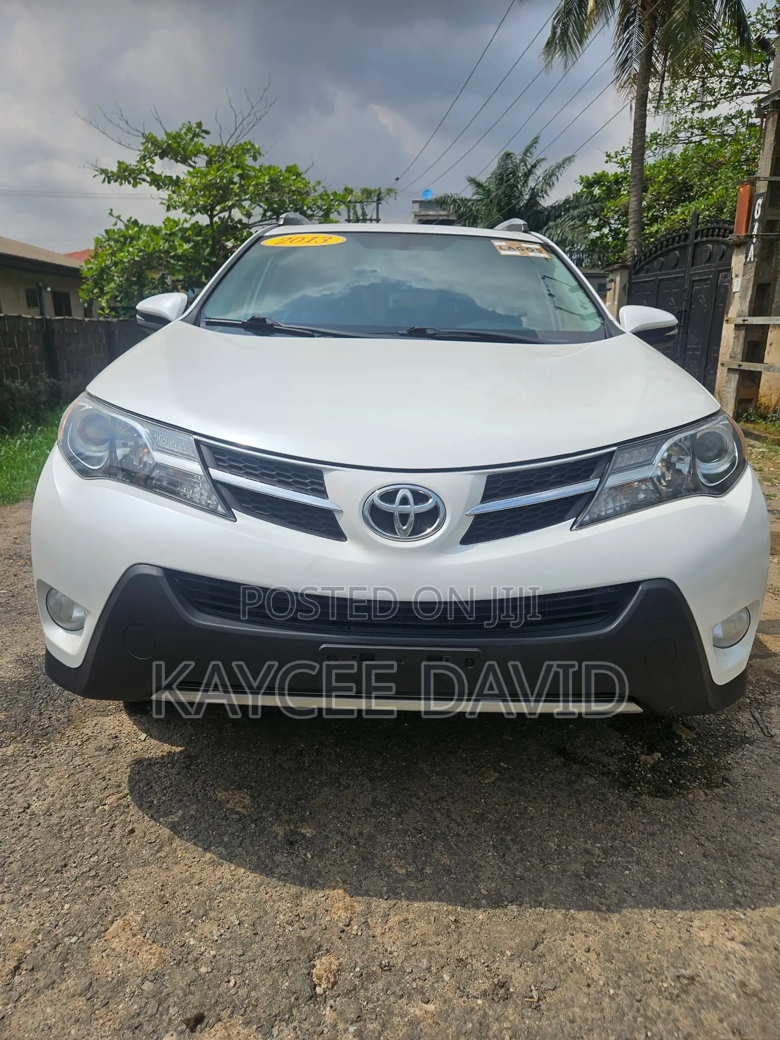 Toyota RAV4 Limited 4dr SUV AWD (2.5L 4cyl 6A) 2014 White