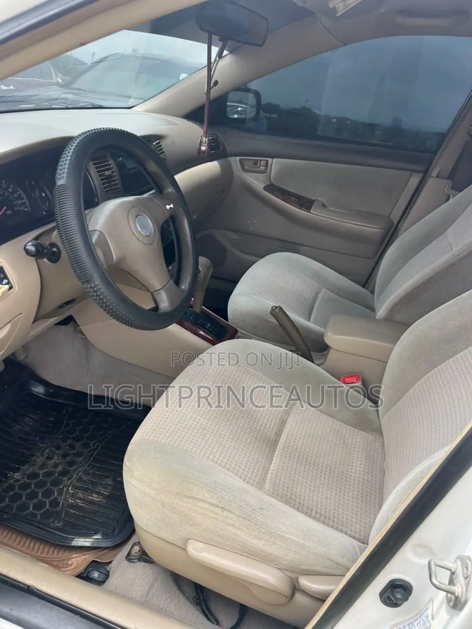 Toyota Corolla 2006 White
