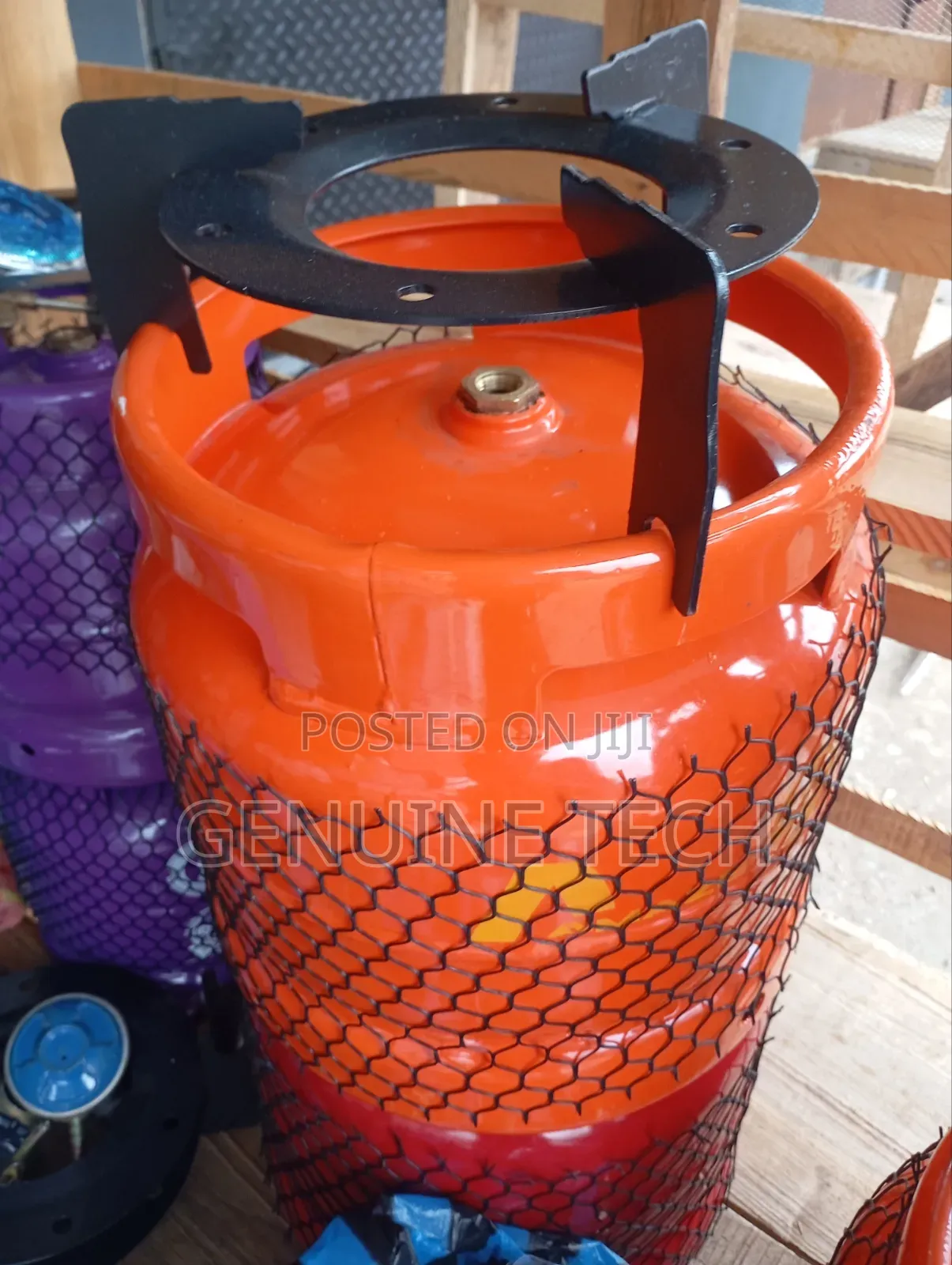 6kg Gas Cylinder With the Top Burner