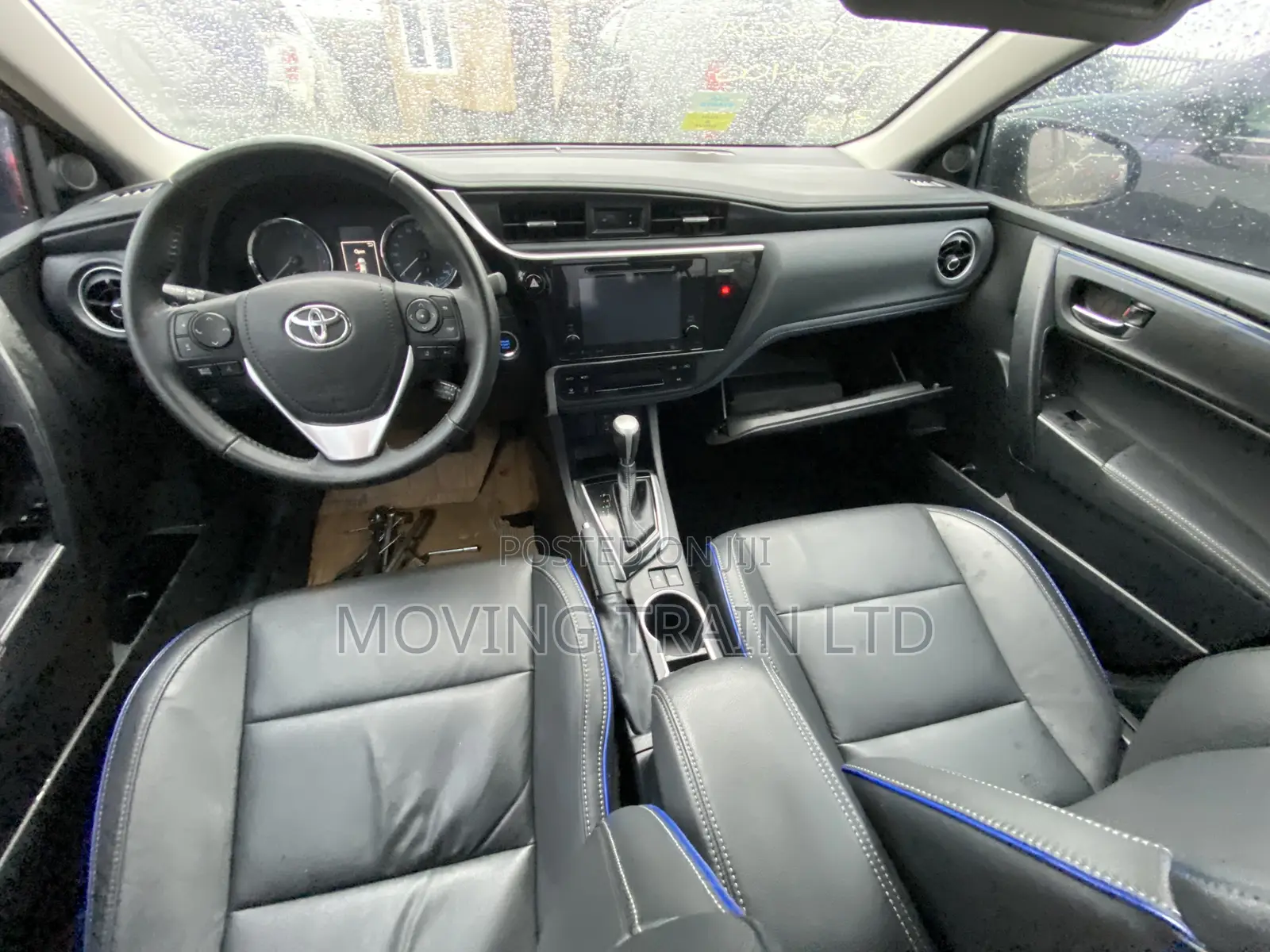 Toyota Corolla XSE 4dr Sedan (1.8L 4cyl CVT) 2017 Gray