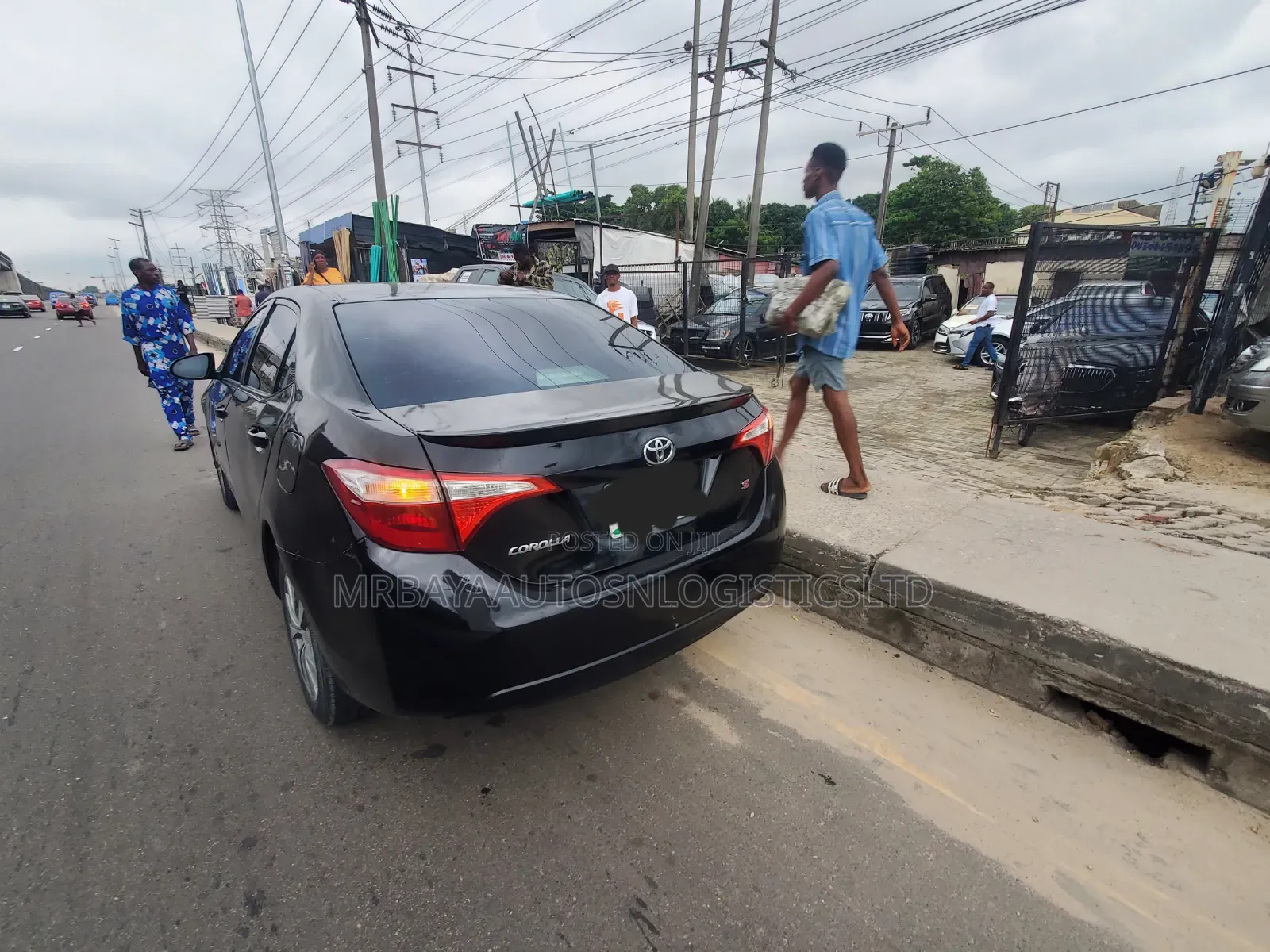 Toyota Corolla 2015 Black