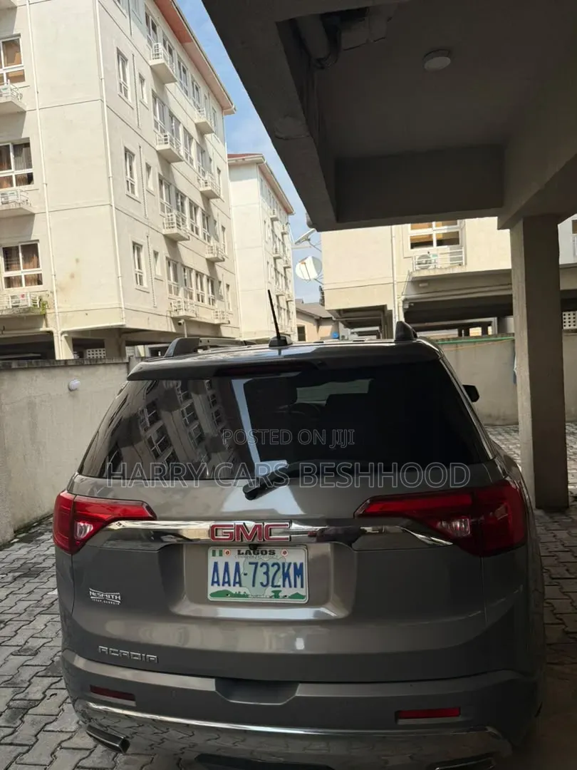 GMC Acadia 2019 Gray