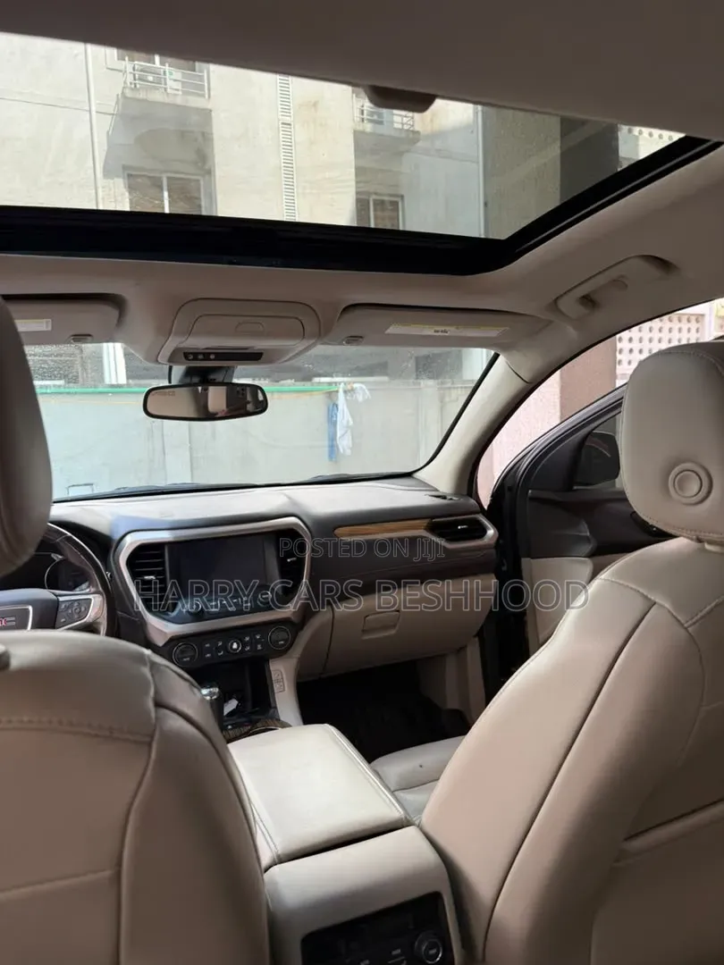 GMC Acadia 2019 Gray