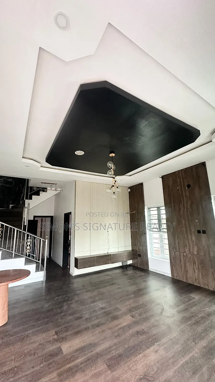 4bdrm Duplex in Osapa london for rent