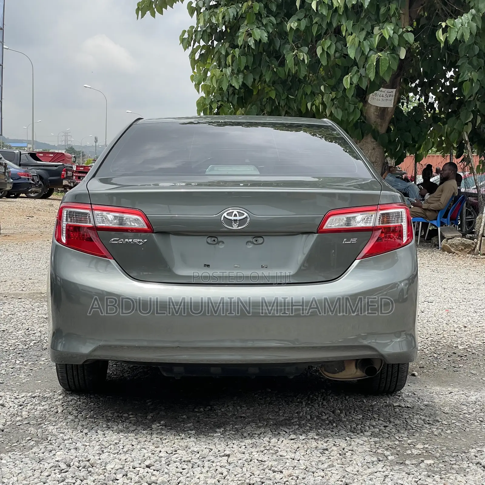 Toyota Camry LE 4dr Sedan (2.5L 4cyl 6A) 2012