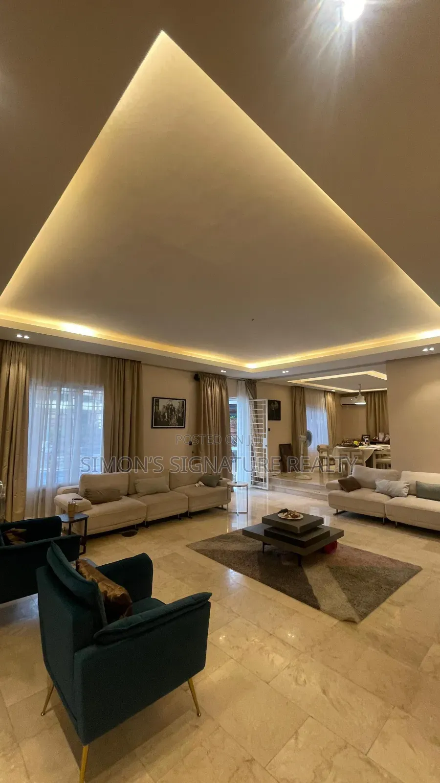 Furnished 5bdrm Duplex in Northern Foreshore, Chevron for sale